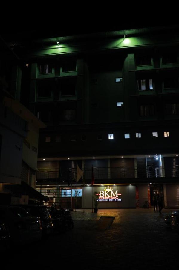 Hotel Bkm International Tellicherry Exterior photo